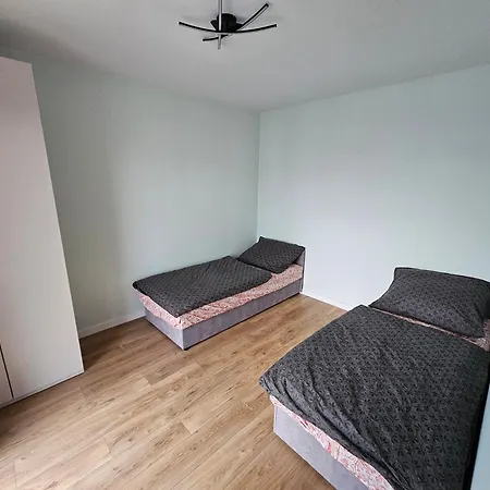 Apartament Madalinskiego A *