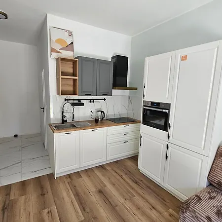 Apartamento Madalinskiego 47