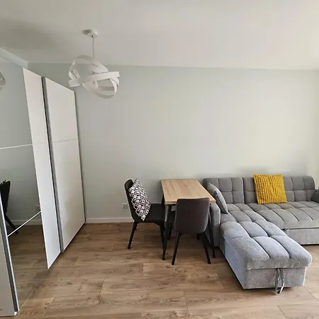 Madalinskiego 47 I 89 Appartamento